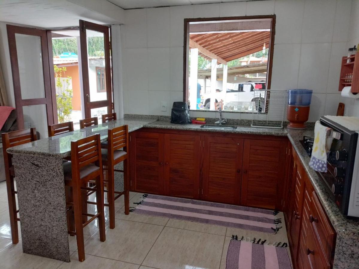Casa Roxa Com Piscina Em Condominio Araquari Eksteriør bilde